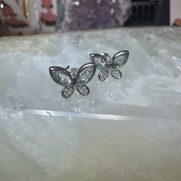 925 blue topaz Silver Butterfly Stud Earrings - Picture 4 of 7